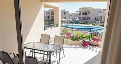 Phaedrus Living: Seaside Thalassa Cretan 102
