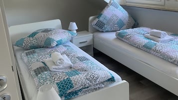 6 Schlafzimmer, WLAN, Bettwäsche