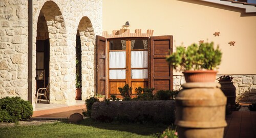 Farmhouse 5 minutes from Terme di Saturnia nature relax Montemerano Tuscany