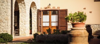 Farmhouse 5 minutes from Terme di Saturnia nature relax Montemerano Tuscany