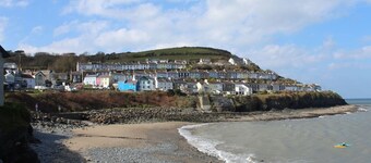 Ground floor apartment, New Quay