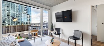 3BR New Modern Lux City Escape