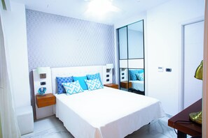 3 Schlafzimmer, Bügeleisen/Bügelbrett