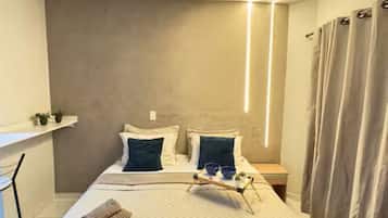 1 chambre, fer et planche à repasser, Wi-Fi, draps fournis