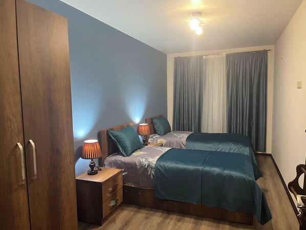 1 makuuhuone, silitysrauta/-lauta, Wi-Fi