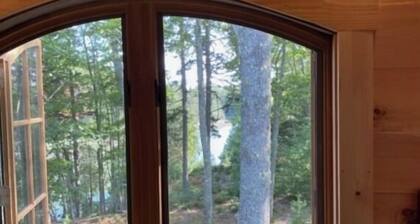 Waterfront Cottage on Beautiful Horseshoe Cove, Cape Rosier, Brooksville
