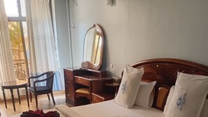 مكتب وواي فاي مجانًا
