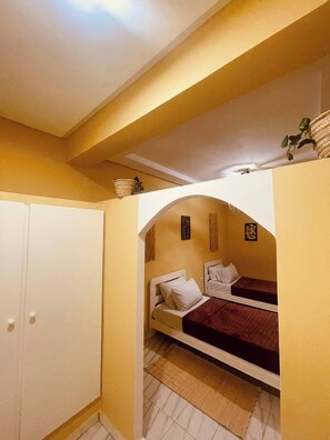 Apartment, 1 Bedroom, Accessible, Smoking | 1 bedroom