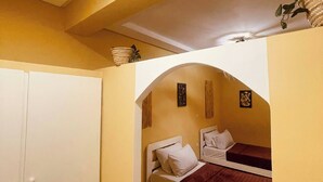 Unclassified image, 5 of 12, button - Séduisant Studio in Casablanca (Casablanca)