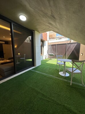 Appartement, 1 slaapkamer, toegankelijk voor mindervaliden, roken | Buiten dineren