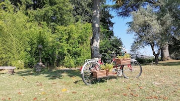 House, 2 Bedrooms, Private Pool, Garden View | Property grounds