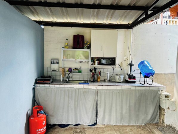 Room, 1 Bedroom, Accessible, Smoking | Interior