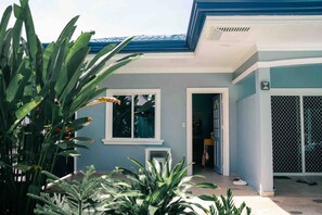 Room, 1 Bedroom, Accessible, Smoking | Exterior