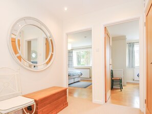 3 slaapkamers, individueel gedecoreerd, individueel gemeubileerd