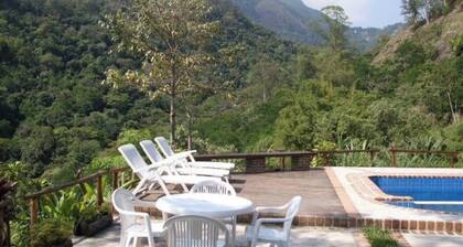 Large house for filming 20 people without accommodation