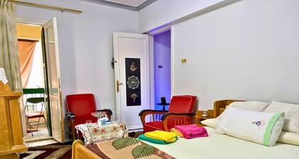 Gadou 2BR Apt w Kitchen Balcony - Port Said