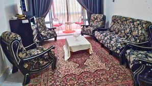 Apartment - Gadou 2BR Apt w Kitchen Balcony - Port Said (Port Said)
