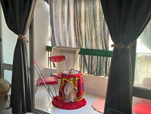 Apartment - Gadou 2BR Apt w Kitchen Balcony - Port Said (Port Said)