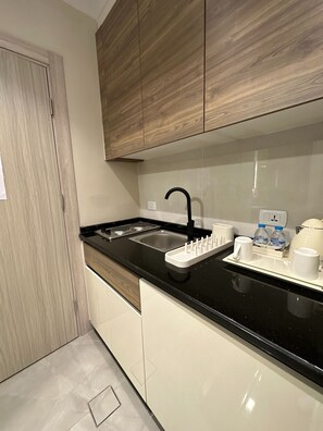 Private kitchen - 002 Al-najeh JRE Apartments For Rent ave (Amman)