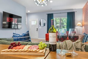 Interior - WOW! Charming Charlotte Home w/Hot Tub and Game Room! (Charlotte)