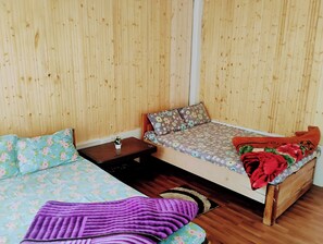 Deluxe Quadruple Room, Balcony, Mountain View
