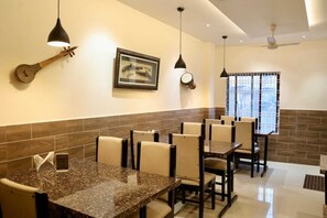 Restaurant - Regal Guest House by ROH (Nagaon)