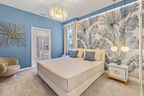 7 bedrooms, iron/ironing board, WiFi, bed sheets