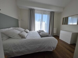 3 camere, Wi-Fi, lenzuola