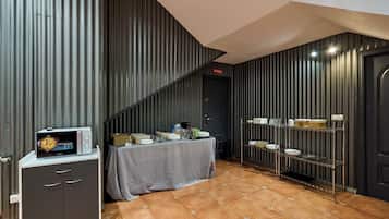 Esmorzar diari complet (5 EUR per persona)