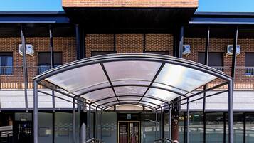 Façana frontal de l'allotjament