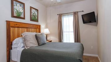 3 dormitorios, tabla de planchar con plancha, wifi y ropa de cama