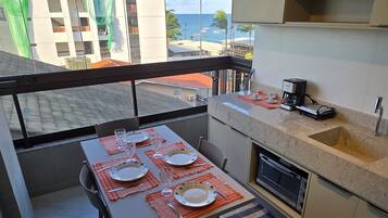 Comfort Apartment, Beach View | Lanai