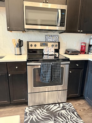 Microwave, oven, stovetop, dishwasher
