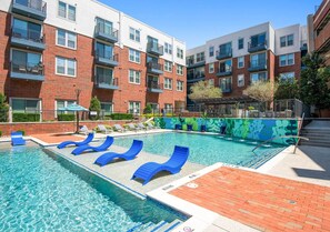 Outdoor pool - Charming 1-bdr apt in terrific Frisco next to Toyota Stadium with WiFi & fitness (Frisco)