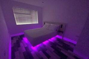 1 habitación, wifi gratis y ropa de cama