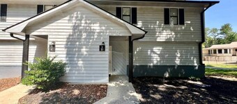 Forest Comfort • Modern 2BR by Lakes & Clemson