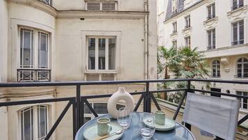 Apartamento | Opções para refeição ao ar livre