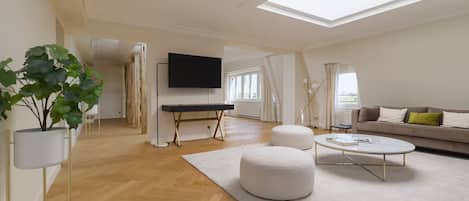 Smart TV, DVD player, books