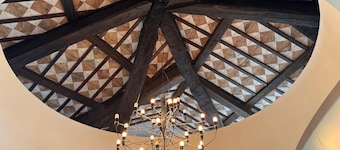 SMARTnoOK Rooms & Apartment