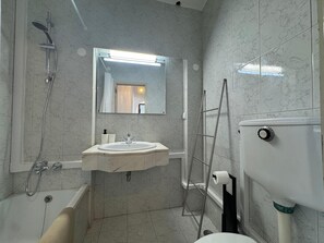 Handtücher, Toilettenpapier