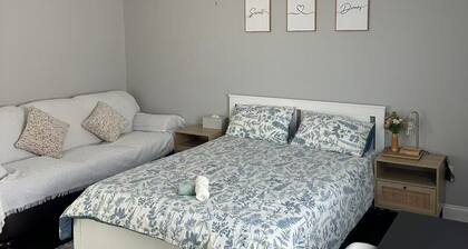 Modern Masters Bedroom with Cozy Vibes