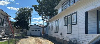 Charming cottage with AC in beautiful downtown Pendleton