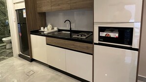 Apartment, 1 Bedroom, Accessible, Smoking | Private kitchen - 005 Al-najeh JRE Apartments For Rent ave (Amman)