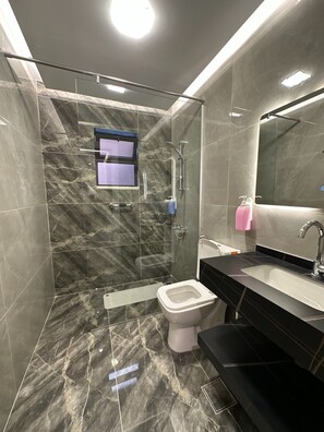 Apartamento, 1 habitación, accesible para personas con discapacidad, fumadores | Baño