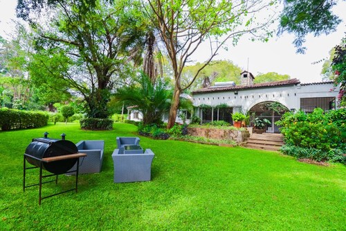 A peaceful escape in Nairobi’s greenest neighborhood. Near UN and Karura Forest.