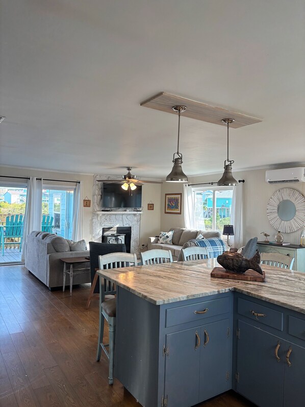 Smart-tv en een open haard