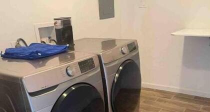 Modern Midtown Home -Unit A