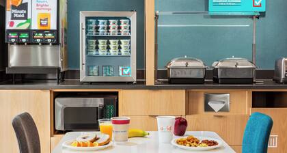 avid Hotels California Lexington Park by IHG