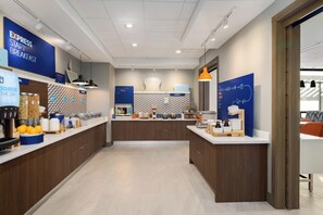 Free daily continental breakfast - Holiday Inn Express And Suites Nacogdoches Southwest by IHG (Nacogdoches)