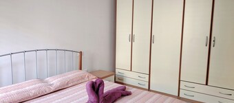 Quiet Three-room Panoramic Apartment